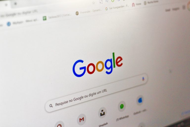 Co wpływa na pozycję strony w Google?